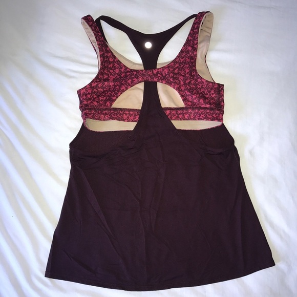 Lululemon workout tank with built in sports bra - Picture 4 of 5